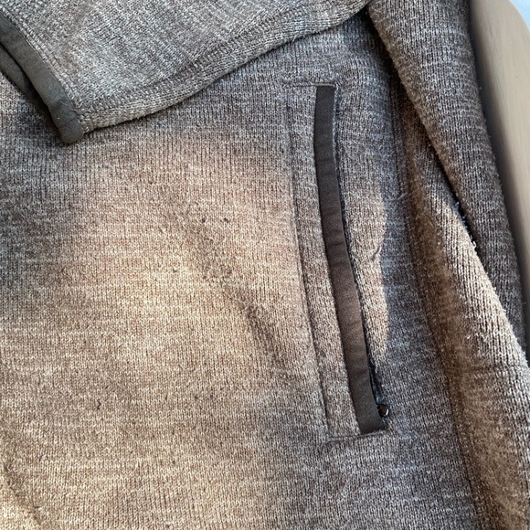 Patagonia Men’s Zip Up Sweater jacket - Picture 6 of 7